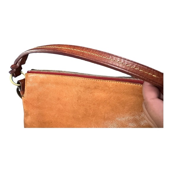 Florentine Twist Strap Hobo - Picture 2 of 11